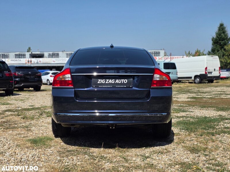 Volvo S80